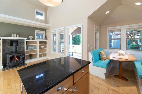 1021 SEverett Mall Way #D, Everett, WA 98208 photo 5