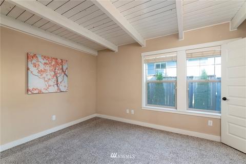 1021 SEverett Mall Way #D, Everett, WA 98208 photo 16