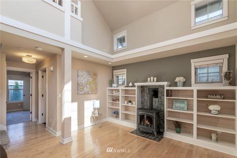 1021 SEverett Mall Way #D, Everett, WA 98208 photo 3