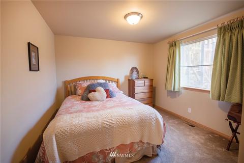 302 E 30th St, Bremerton, WA 98310 photo 16