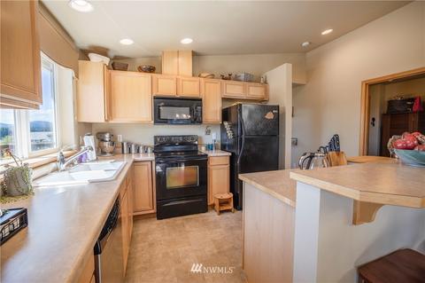 302 E 30th St, Bremerton, WA 98310 photo 7