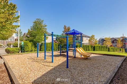 518 Pilchuck Path, Everett, WA 98201 photo 32