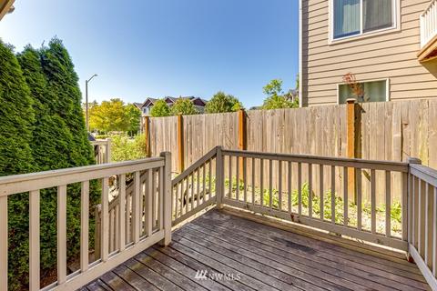 518 Pilchuck Path, Everett, WA 98201 photo 30