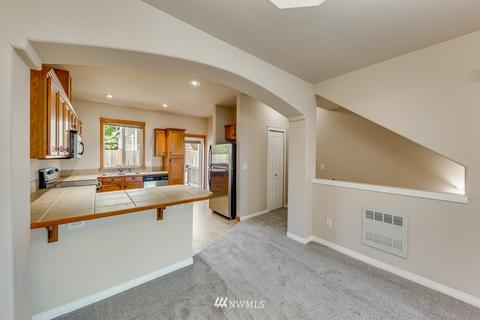 518 Pilchuck Path, Everett, WA 98201 photo 7