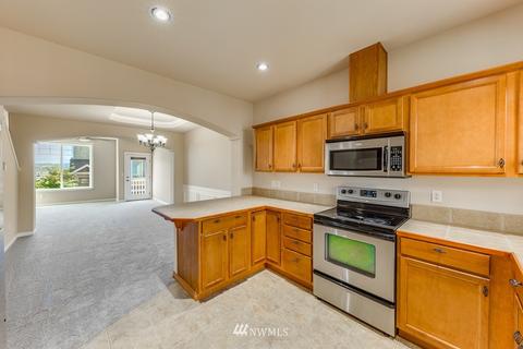 518 Pilchuck Path, Everett, WA 98201 photo 12