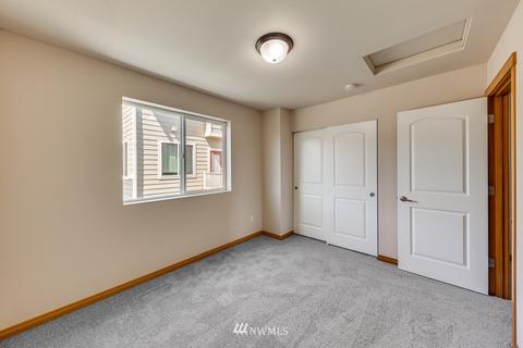 518 Pilchuck Path, Everett, WA 98201 photo 23