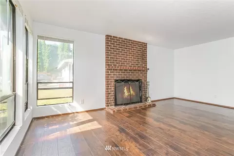 9126 5th Pl W, Everett, WA 98204 photo 2
