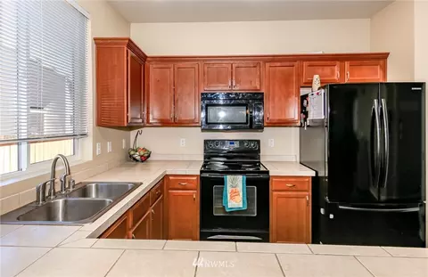 20610 80th Avenue Ct E, Spanaway, WA 98387 photo 9
