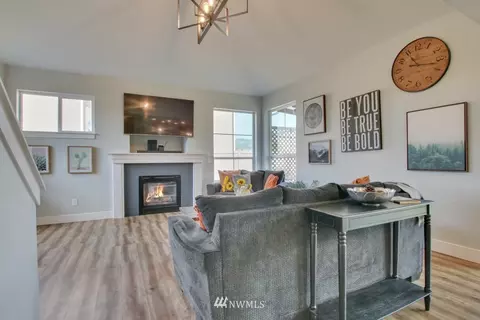 506 Callendar St NW, Orting, WA 98360 photo 4