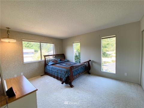 2211 Cascade Way, Longview, WA 98632 photo 4