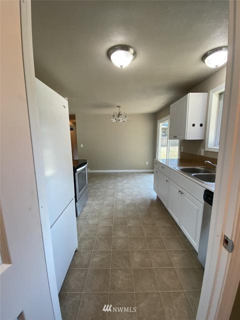391 E Cronquist Rd, Allyn, WA 98524 photo 18