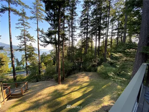 22 Wild Currant Ct, Eastsound, WA 98245 photo 4