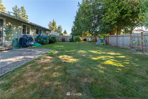 1852 Florence St, Enumclaw, WA 98022 photo 17