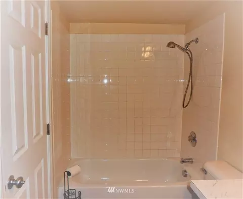 13013 E Gibson Rd #L221, Everett, WA 98204 photo 15
