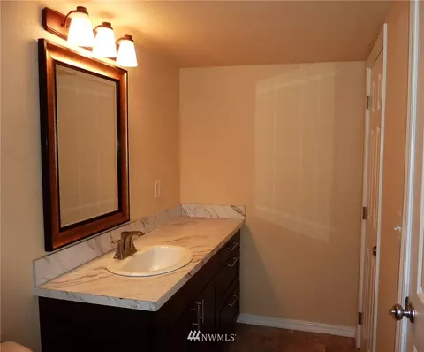 13013 E Gibson Rd #L221, Everett, WA 98204 photo 16