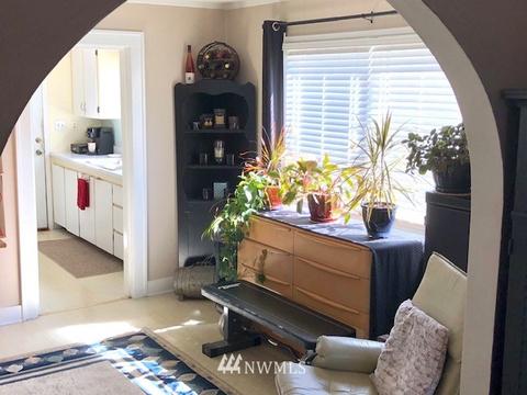 1027 Maple St, Everett, WA 98201 photo 5