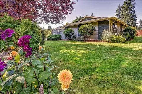 11330 36th Dr SE, Everett, WA 98208 photo 1