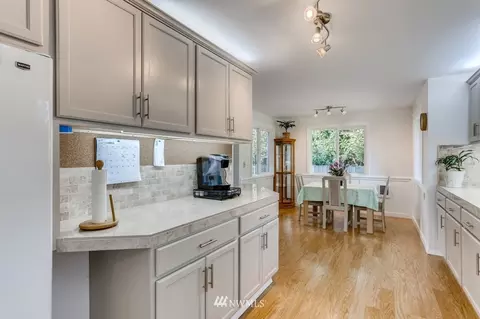 11817 Alexander Rd, Everett, WA 98204 photo 8
