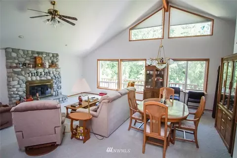 941 E Trails End Dr, Belfair, WA 98528 photo 10