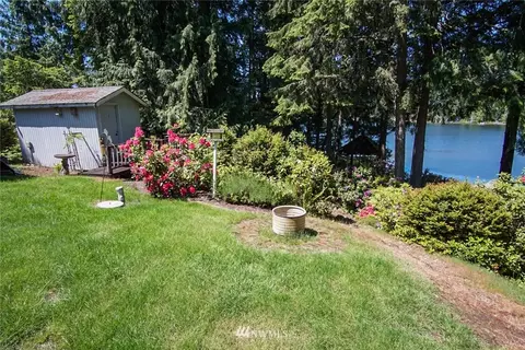 941 E Trails End Dr, Belfair, WA 98528 photo 8