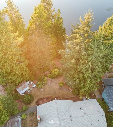 941 E Trails End Dr, Belfair, WA 98528 photo 2