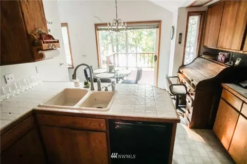 941 E Trails End Dr, Belfair, WA 98528 photo 12