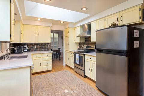 18220 26th Dr SE, Bothell, WA 98012 photo 11