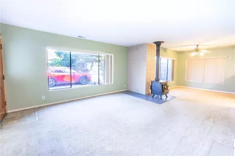 6618 Willow Rd, Everett, WA 98203 photo 5