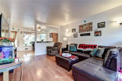 709 4th St, Sultan, WA 98294 photo 5