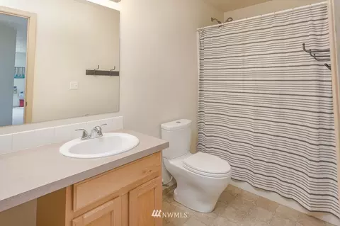 917 Riddell Ave NE, Orting, WA 98360 photo 35