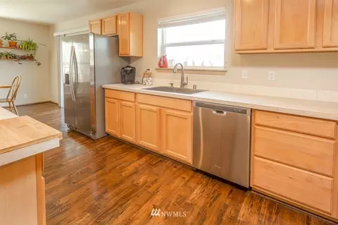 917 Riddell Ave NE, Orting, WA 98360 photo 12
