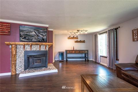 706 E Wapato Ave, Chelan, WA 98816 photo 8