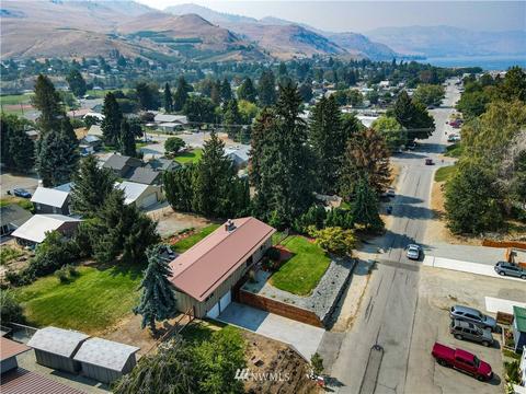 706 E Wapato Ave, Chelan, WA 98816 photo 2