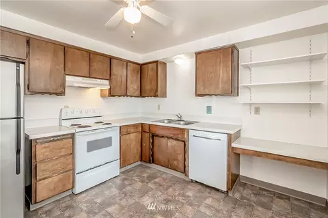 2716 Pine St, Everett, WA 98201 photo 6