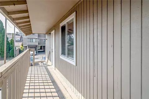 2716 Pine St, Everett, WA 98201 photo 5
