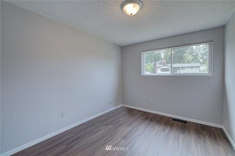 21909 6th Ave W, Bothell, WA 98021 photo 19
