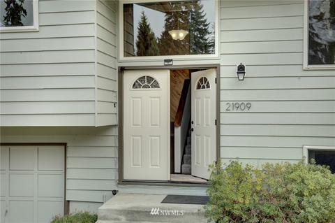 21909 6th Ave W, Bothell, WA 98021 photo 2
