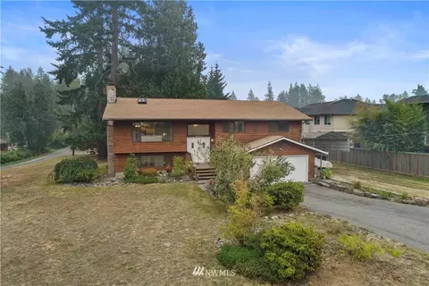 12131 25th Ave SE, Everett, WA 98208 photo 1