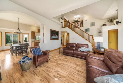 15210 148th Avenue Ct E, Orting, WA 98360 photo 6