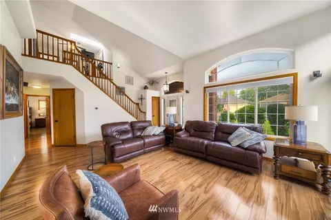 15210 148th Avenue Ct E, Orting, WA 98360 photo 5