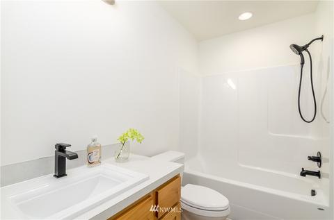 614 Roundtree Blvd, Winlock, WA 98596 photo 10