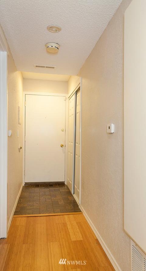 9517 NE 180th St #B206, Bothell, WA 98011 photo 10