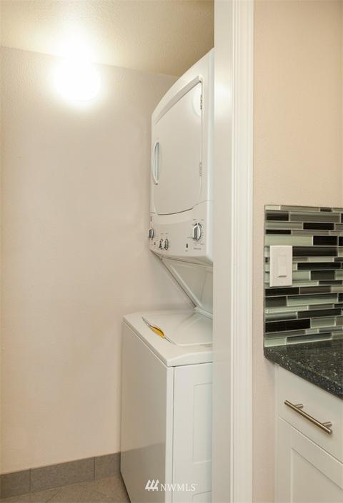 9517 NE 180th St #B206, Bothell, WA 98011 photo 16
