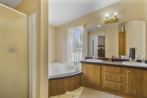 2306 356th St E, Roy, WA 98580 photo 7