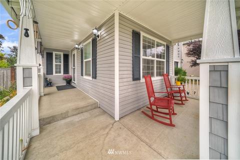 107 Silvernail St NE, Orting, WA 98360 photo 2