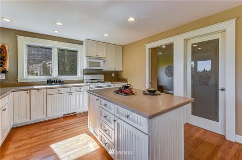 16301 107th Ave NE, Bothell, WA 98011 photo 6