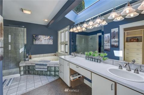 16301 107th Ave NE, Bothell, WA 98011 photo 18