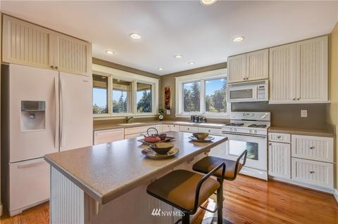 16301 107th Ave NE, Bothell, WA 98011 photo 4