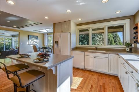 16301 107th Ave NE, Bothell, WA 98011 photo 5