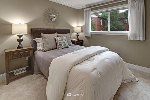 2500 Canterbury Ln E #101, Seattle, WA 98112 photo 17